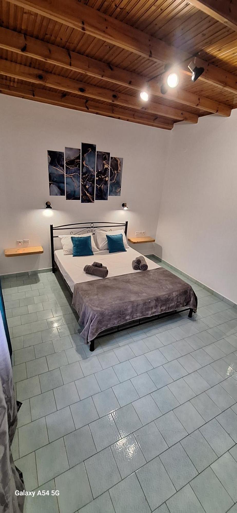 Gregory-Vassilis Apartments Дассия Экстерьер фото