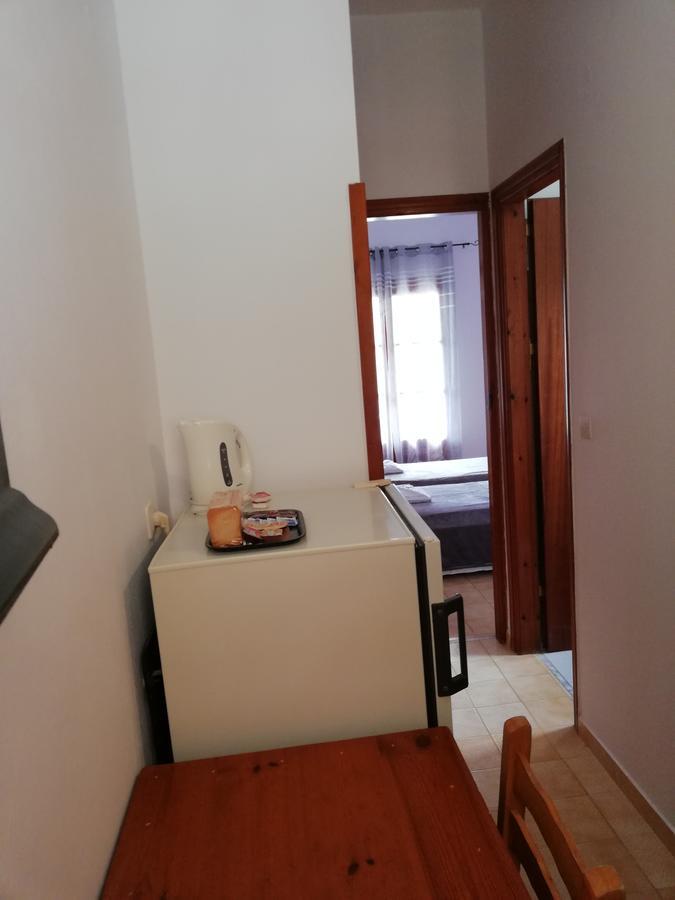 Gregory-Vassilis Apartments Дассия Экстерьер фото